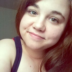 Meet your Posher, Cassandra